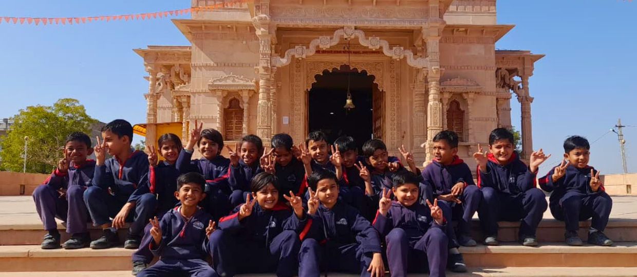 Temple Visit – Pre-Primary Learners Discover Gratitude at CPWS, Jodhpur